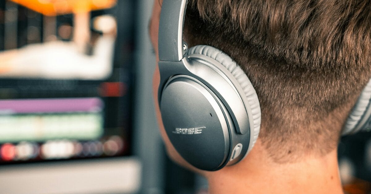 Can You Use Bose Headphones While Charging? 2 easy points